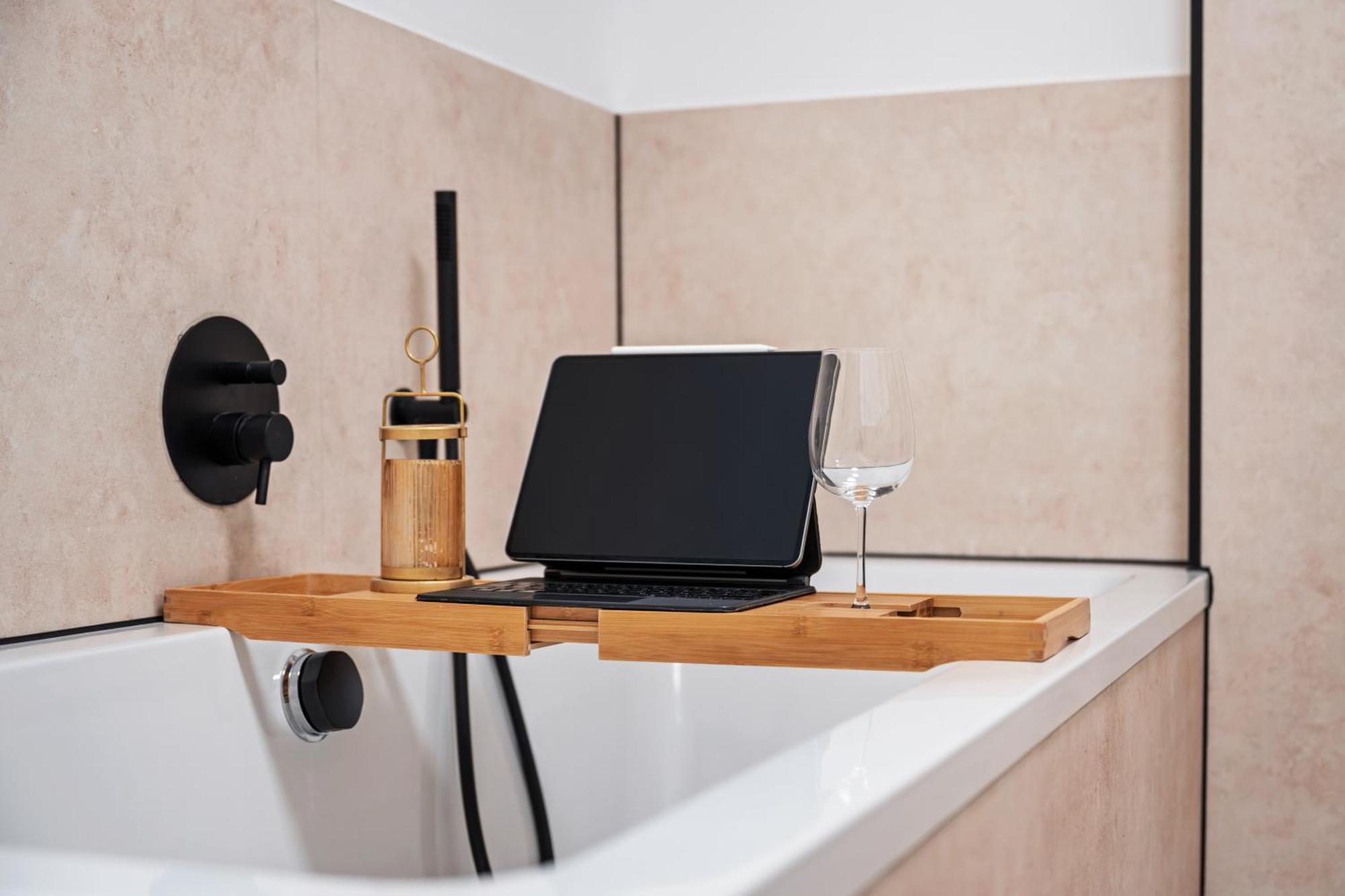 츠비카우 Edler Wohnraum Schwanenteich-Penthouse Mit Garage, Grill, Kaffeevollautomat, Klima, Lift & Terrasse 아파트 외부 사진