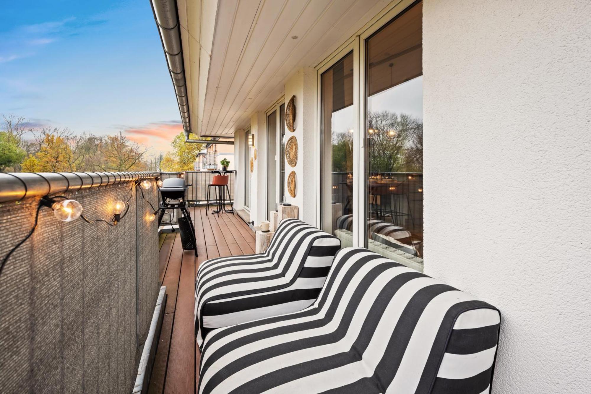 츠비카우 Edler Wohnraum Schwanenteich-Penthouse Mit Garage, Grill, Kaffeevollautomat, Klima, Lift & Terrasse 아파트 외부 사진